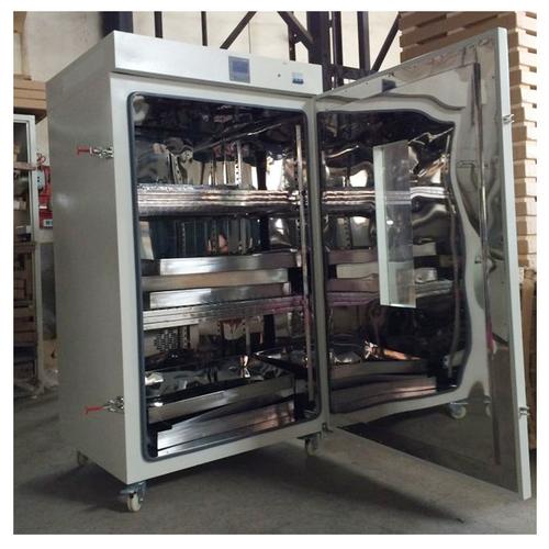 5萬儀器種類:精密烘箱產(chǎn)地類別:國產(chǎn)溫度范圍:rt 10～300℃溫度波動(dòng)